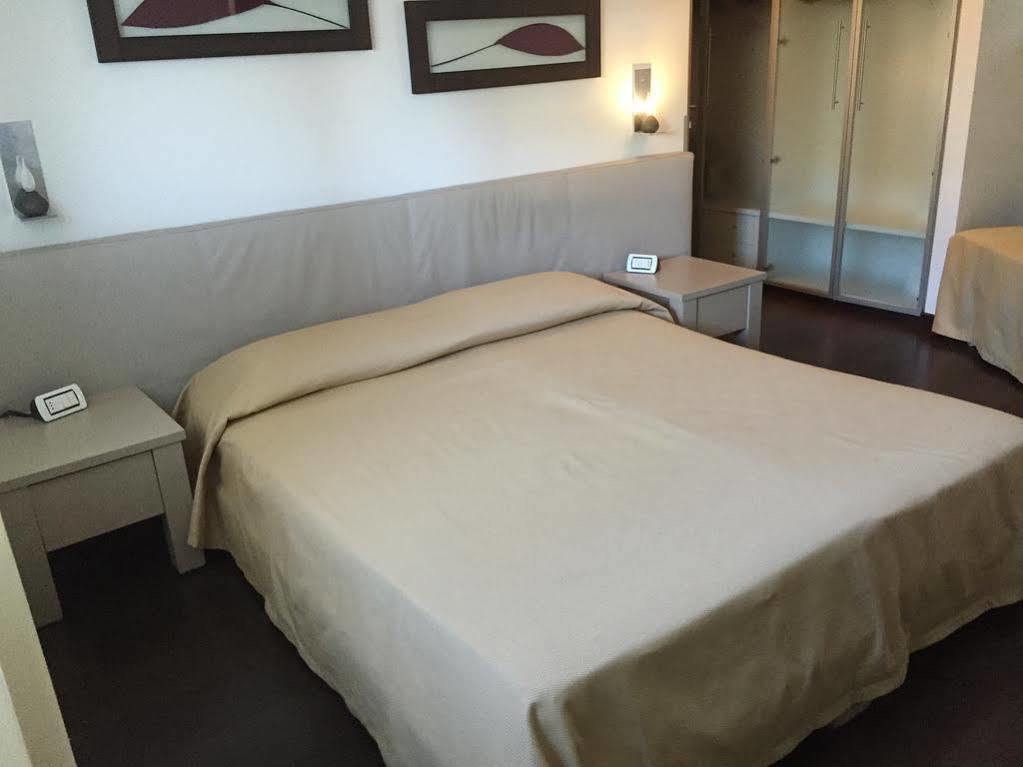 Hotel Angi Фоссо Экстерьер фото